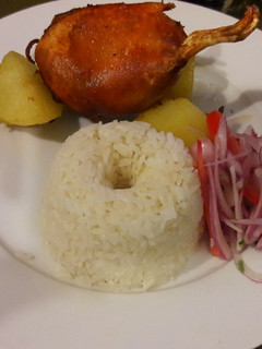 Una foto de Cuy frito