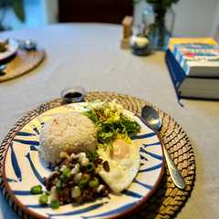 รูปของ Silog (Nasi bawang putih goreng)