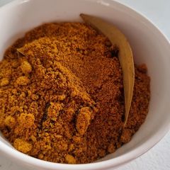 A picture of Golden premix or yellow gravy premix.