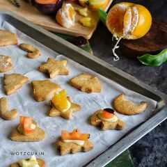 A picture of Cookie fruit bites.