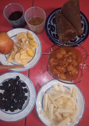 Una foto de Ponche navideño