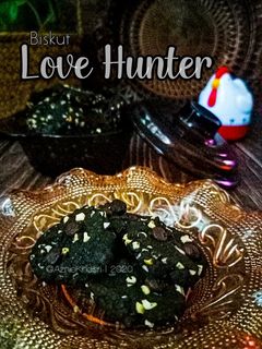 Gambar Biskut Love Hunter