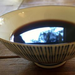 A picture of Tentsuyu (tempura sauce).