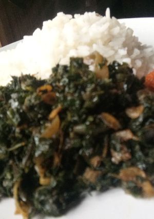 A picture of Steamed Pumpkin leaves.