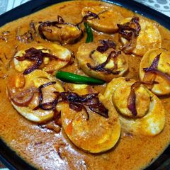 A picture of Egg Korma.