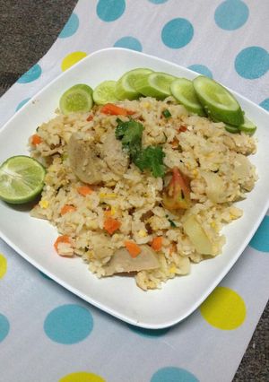 รูปของ ข้าวผัดหมูยอ
