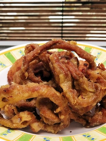 Langkah Gampang Membikin Resep Usus Bumbu Kuning Goreng Tepung yang Uenak Anti Ribet, Uenak Banget