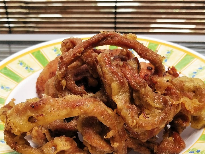 Langkah Gampang Membikin Resep Usus Bumbu Kuning Goreng Tepung yang Uenak Anti Ribet, Uenak Banget