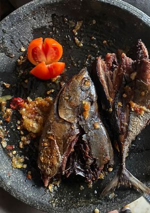 Foto resep Ikan Asap Geprek