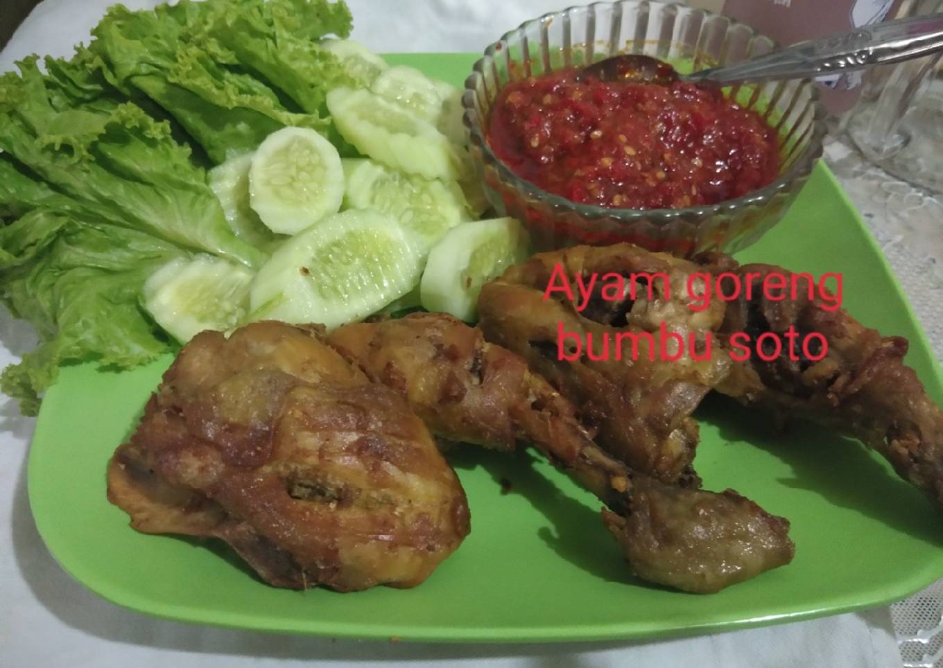 Ayam goreng bumbu soto