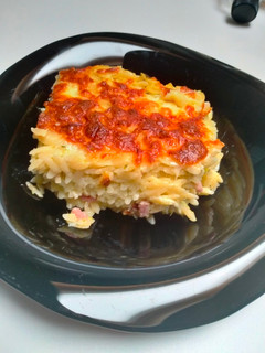 Une photo de Gratin de pâtes courgettes, lardons, mozzarella