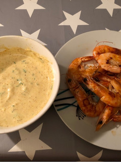 Foto principal de Langostinos con salsa de curry al cilantro
