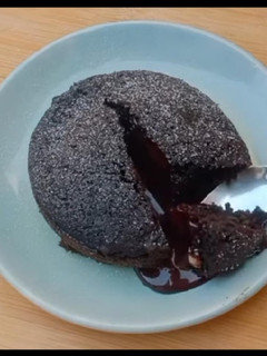 ઓરીયો બિસ્કીટ ની કેક (Oreo Biscuit Cake Recipe In Gujarati) રેસીપી મુખ્ય ફોટો