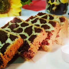 A picture of Leopard print Bread.