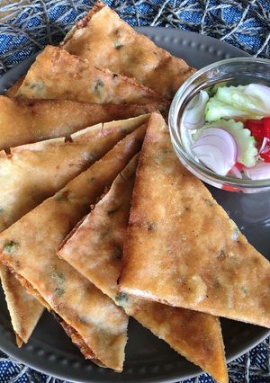 A picture of 🧑🏽‍🍳🧑🏼‍🍳 Thai Crispy Shrimp Pancake • shrimp recipe•Easy Appetizer |ThaiChef food.