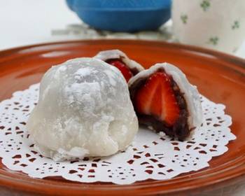 Fast Cooking Methods Strawberry Daifuku Mochi Savory Delicious