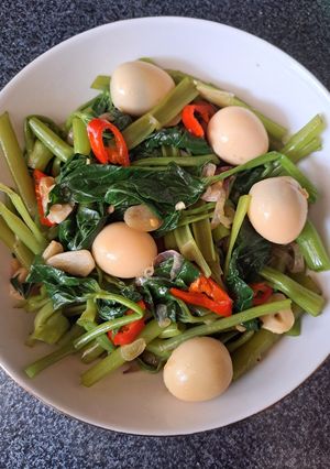 Foto resep Tumis Kangkung Telur Puyuh