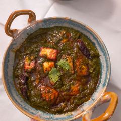A picture of Palak paneer.