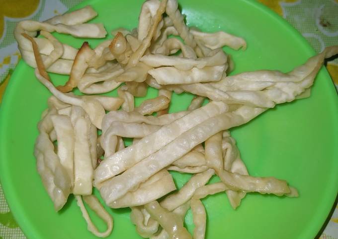 Pangsit goreng mie