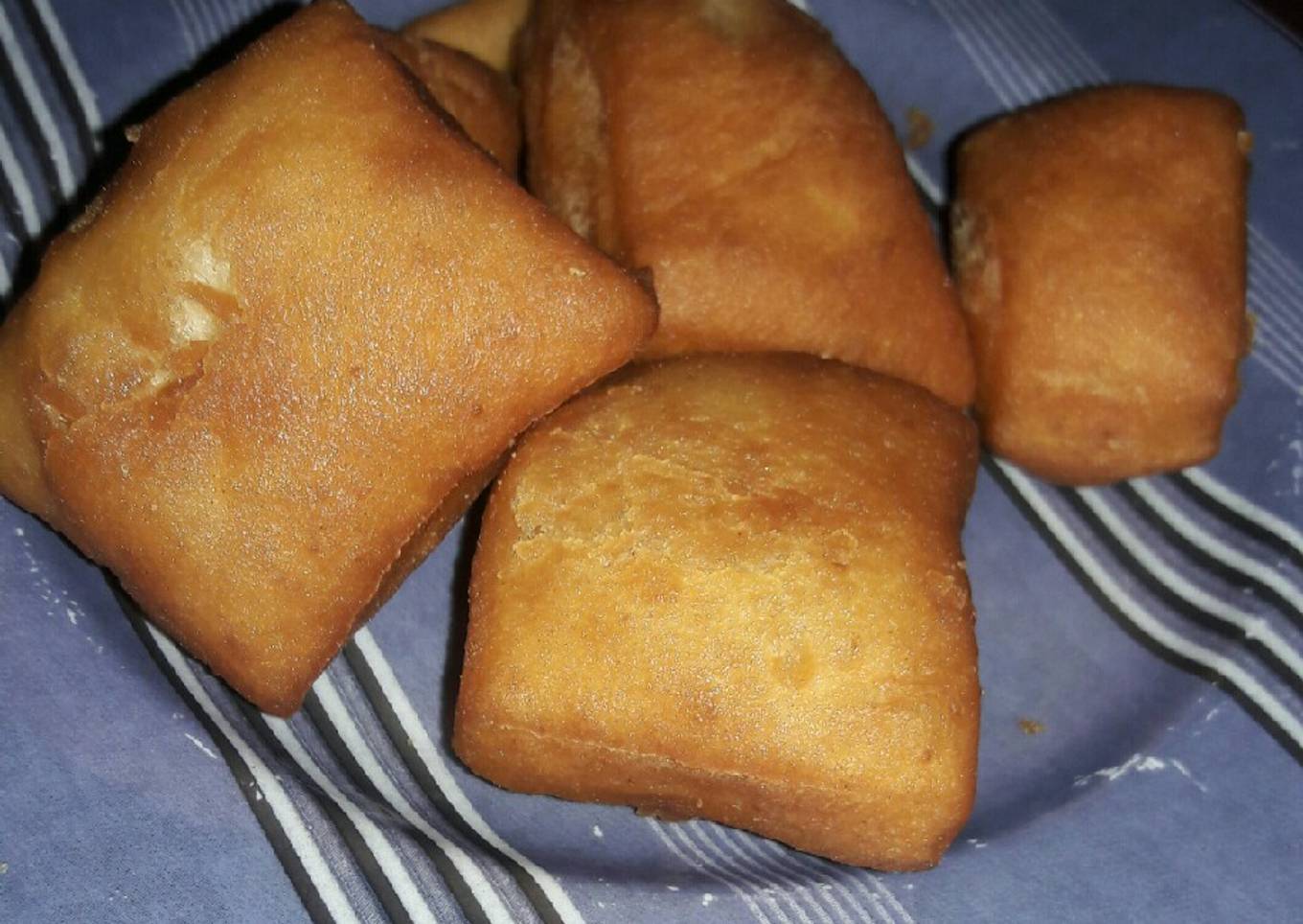 Cinnamon mandazi