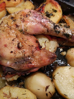 Una foto de Pollo asado con patatas