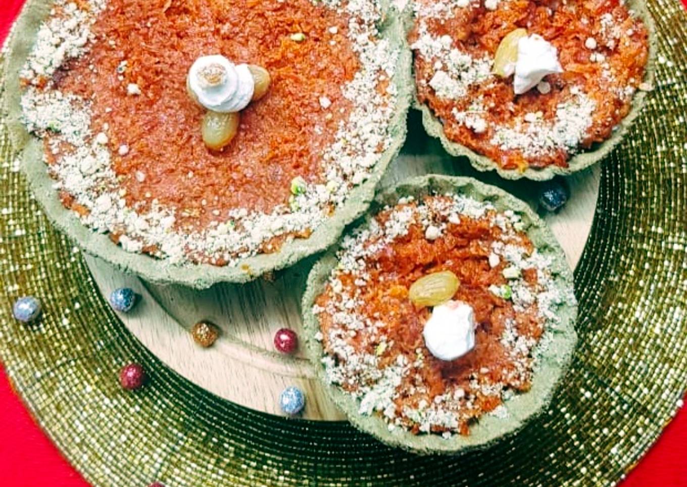 Bajra Jowar Tarts with Gajar Halwa