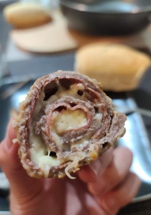 Una foto de Involtini de Escalopa con jamón y queso