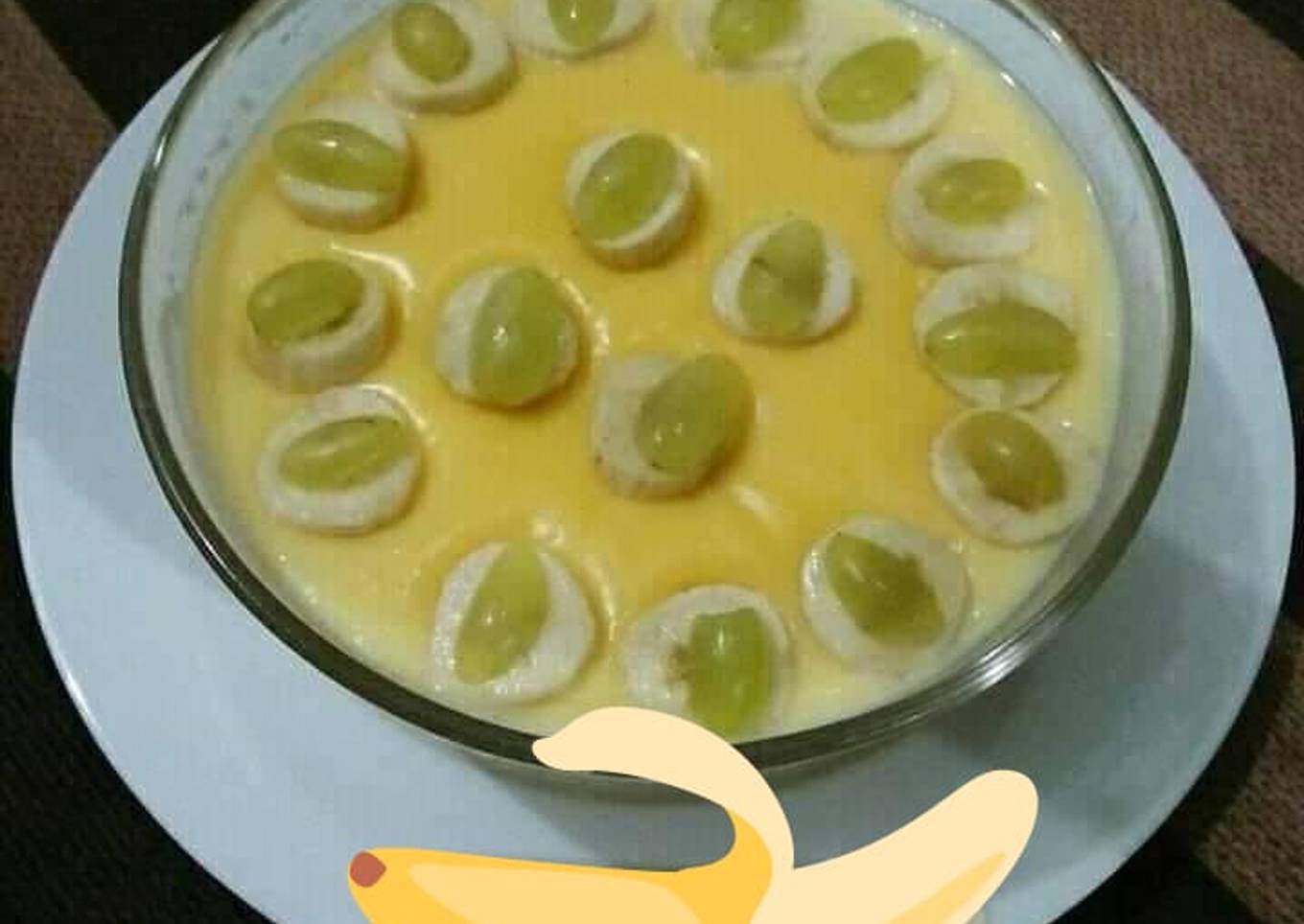 Banana custard