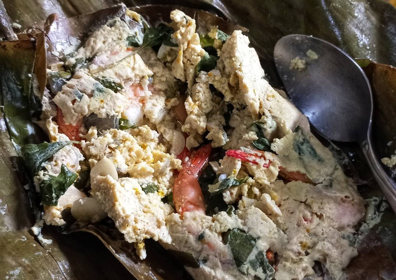 5.1. Pepes udang tahu