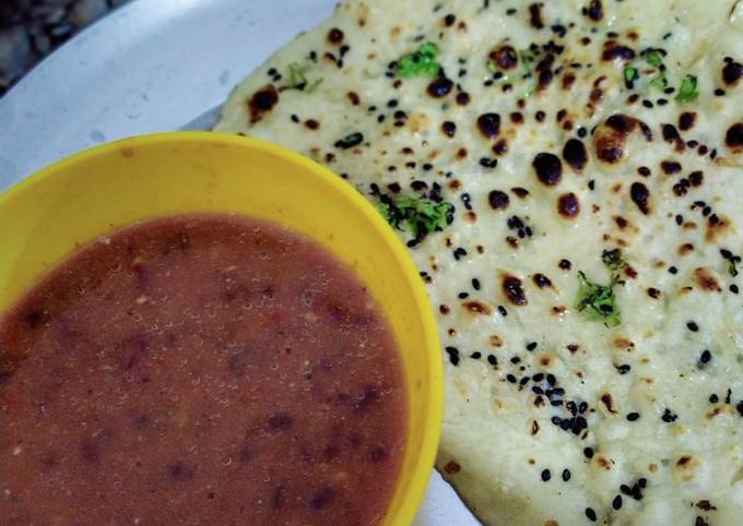 Recipe of Super Quick Homemade Dal makhni with butter naan