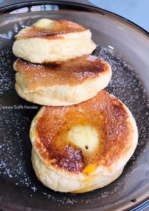 A picture of Fluffy Japanese Soufflé Pancakes.