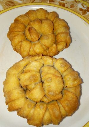 A picture of Beef and egg rolls.