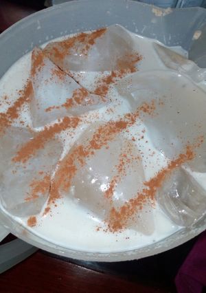 Una foto de Agua de avena con leche....!!