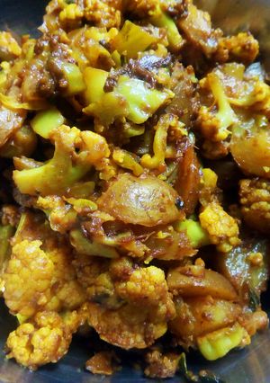 A picture of Aloo gobhi ki sabji.