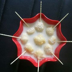 A picture of Coconut Curd Clubs.