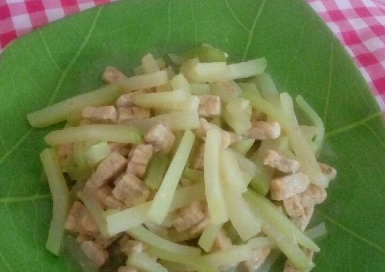 Tumis Labu Siam Tempe