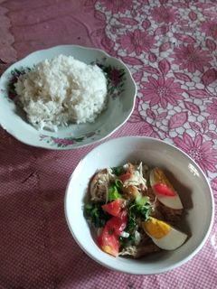 Foto resep Soto Ayam Kuah Bening Kuning