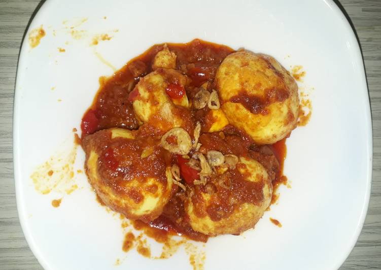 Telur bumbu bali