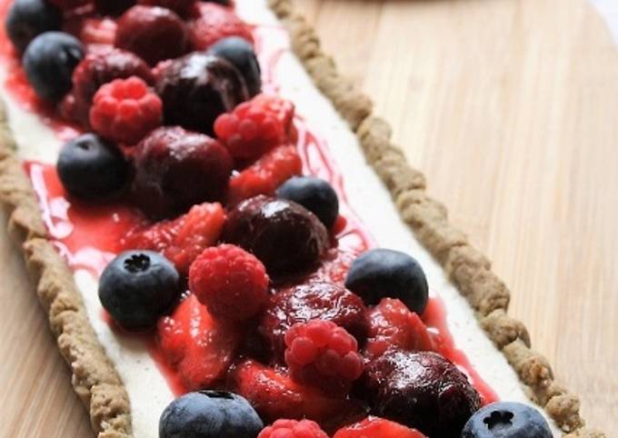 Tarte à la crème de cajou / verveine et fruits rouges