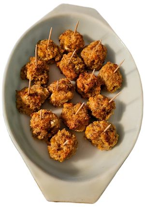 A picture of Cheddar Bay Sausage Rolls.