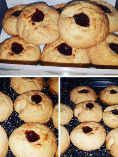 A picture of Grans raspberry buns.
