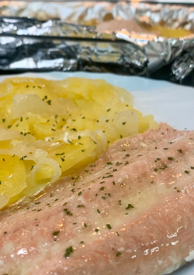 Una foto de Salmón al horno
