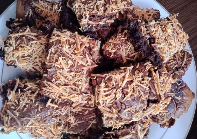 Resep 3.Brownies Keju Panggang Anti Gagal
