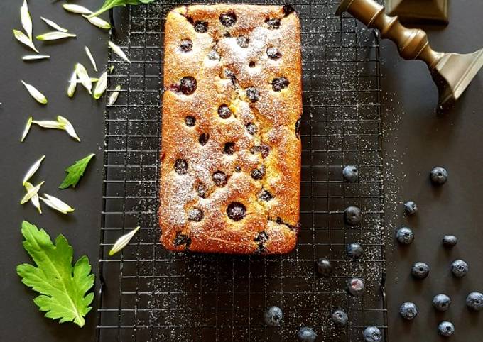 Eggfree Almond Blueberry Cake