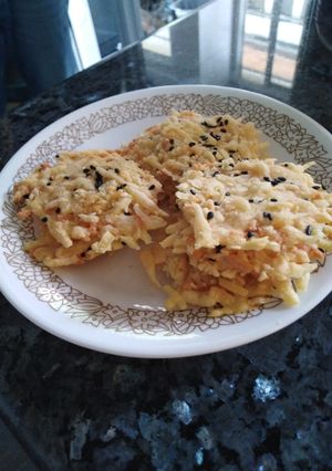 Una foto de Galletas de queso parmesano y sésamo!!