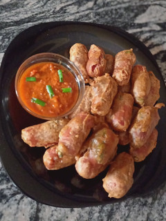 A picture of Lemon Flavoured Sausage Pakora.