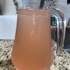 A picture of Freshly made Lavender lemonade (levendula limonade).