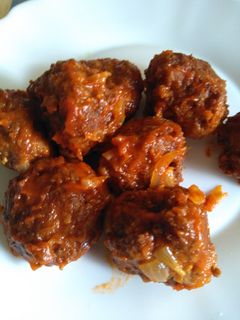 Una foto de Albóndigas con tomate