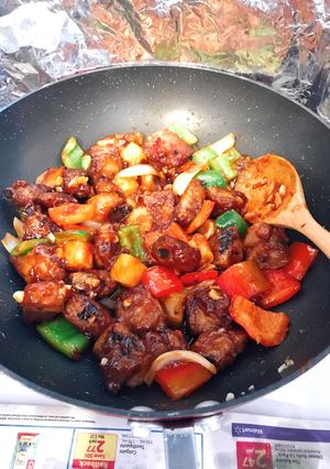 Hình của món Sườn xào chua ngọt.