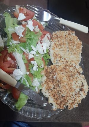 Una foto de Hamburguesas de Arroz y Pollo